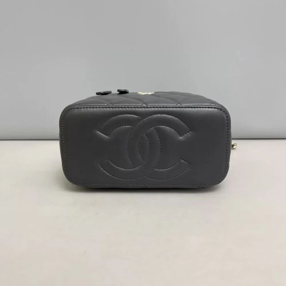 Chanel Women Pre-Loved Bag Very Good Condition